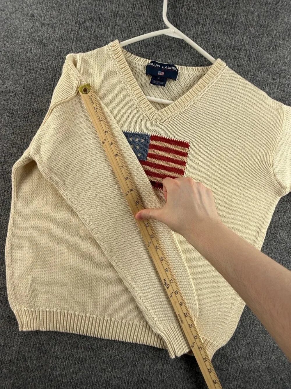 Ralph Lauren Sport USA Flag Graphic Ivory Large V-Neck Sweater Pullover Designer